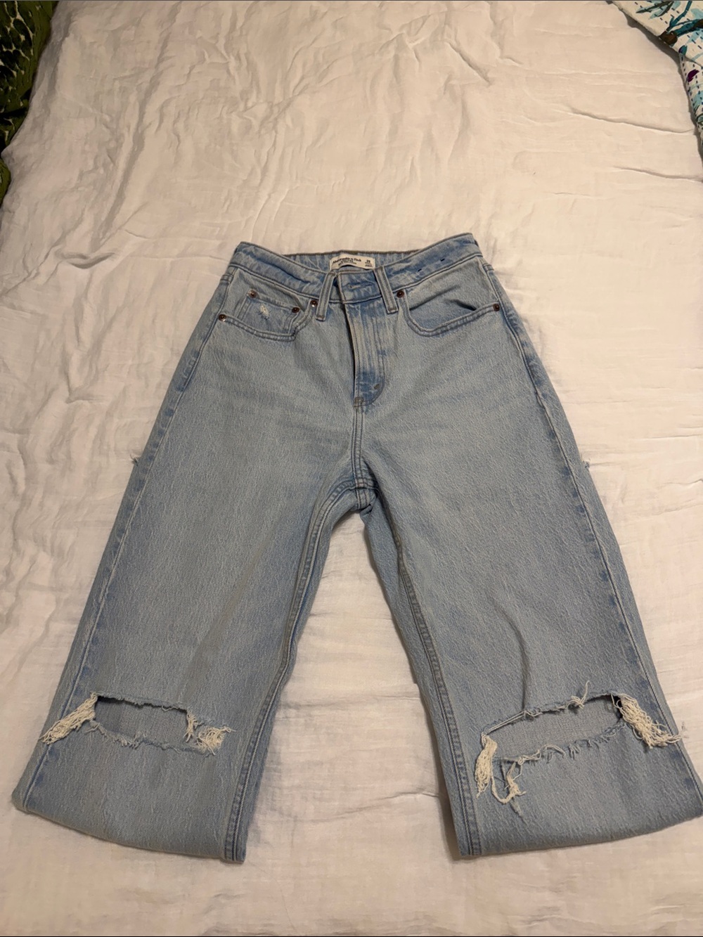 Abercrombie & Fitch high rise 90s relaxed